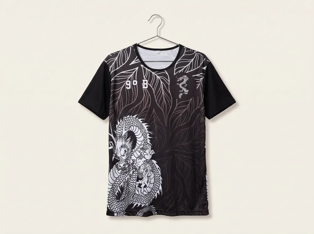 Camiseta de interclasse sublimada com dragão em preto e branco