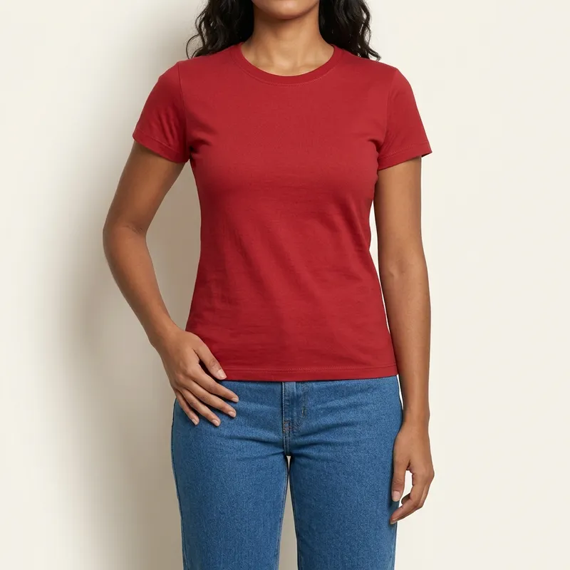 Camiseta babylook vermelha de manga curta, vista frontal